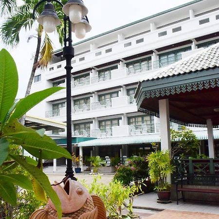 Puangpen Villa Hotel HHQ Eksteriør billede