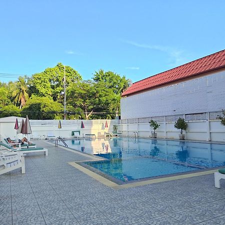 Puangpen Villa Hotel HHQ Eksteriør billede