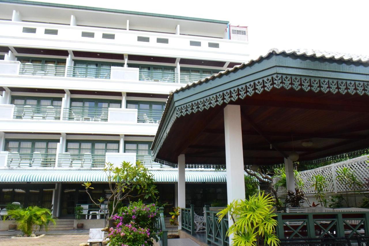 Puangpen Villa Hotel HHQ Eksteriør billede