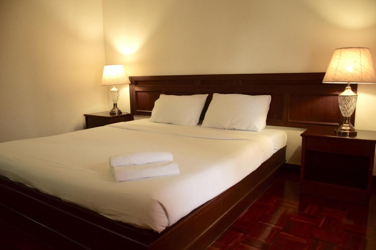 Puangpen Villa Hotel HHQ Eksteriør billede